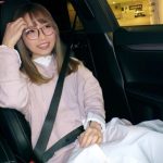 教師を目指している女子大生がAV初撮り複数プレイで大量ぶっかけ